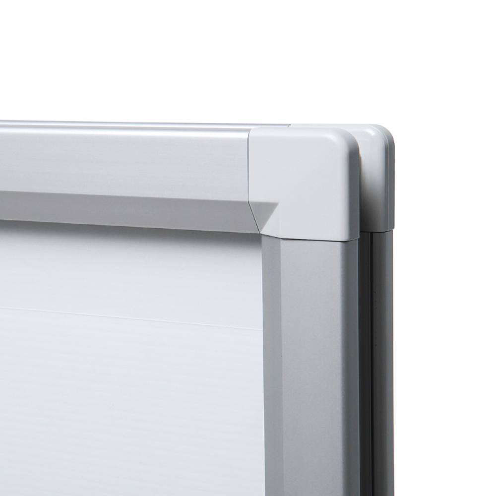 Skilti á vatnsfylltum botni - Image 2