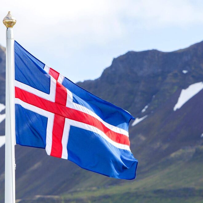 Íslenski fáninn saumaður 175x126